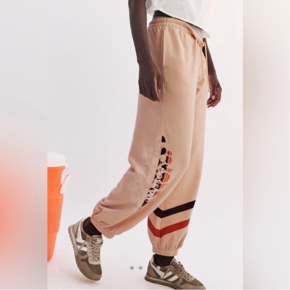 NWT Free People Movement All Star Logo Pants - Picture 3 of 5